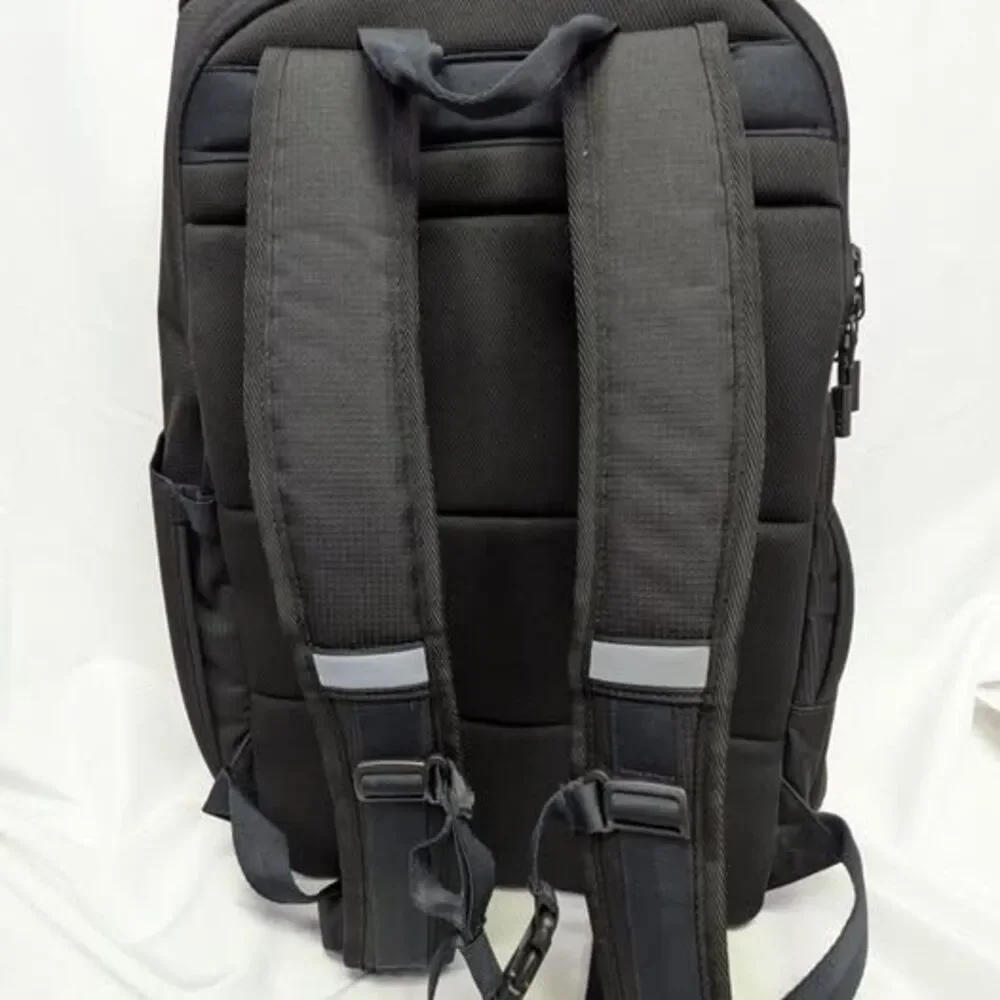 DSG (Dick's Sporting Goods) Backpack Black Large 28L Sports School All Purpose